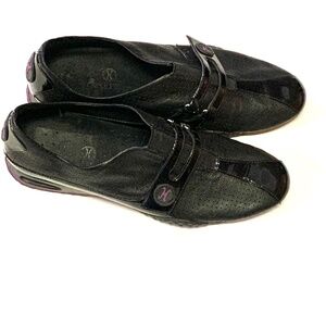 Cole Haan Women’s Black Leather Nike Air Walking Shoes SZ 8B